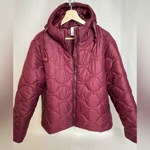 Quilted Women’s Puffer Maroon Jacket